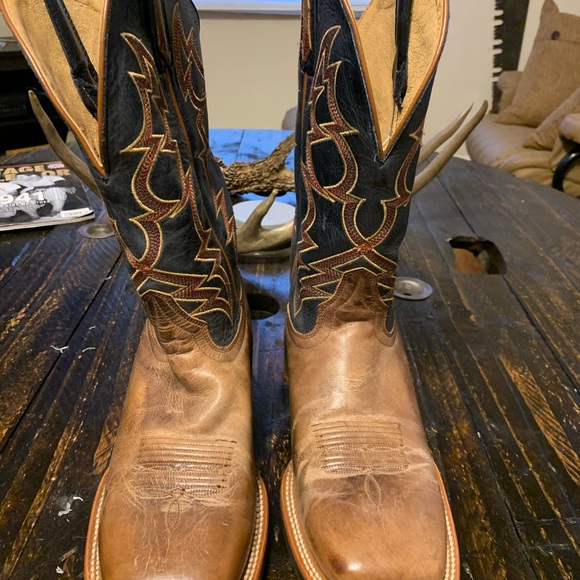 Cody James distress boots blue/red pattern light brown distress leather main image 11